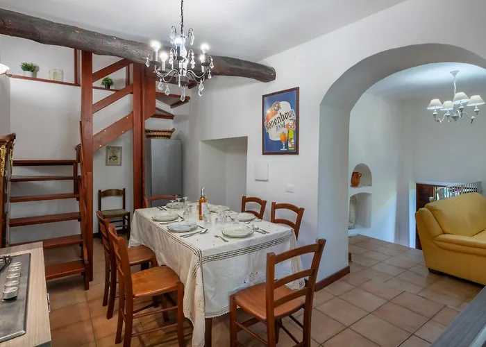 Ferienhaus Lovely In